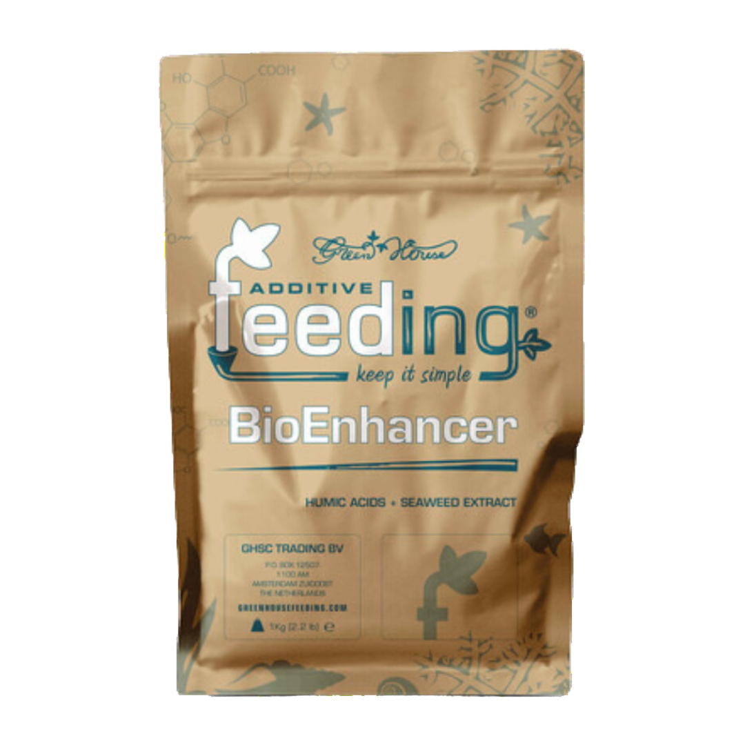 Powder-Feeding-–-BioEnhancer-1.png